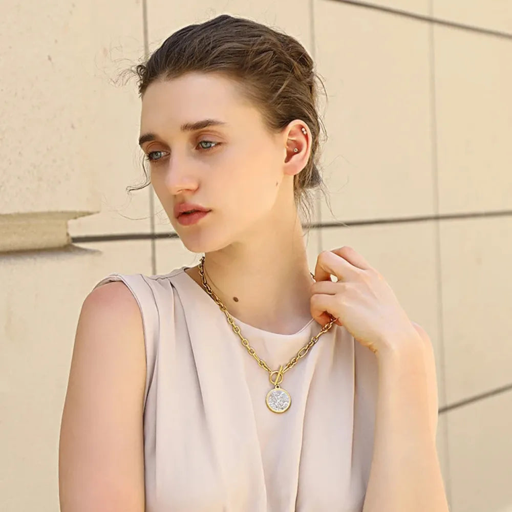 Colar Anjo PVD Ouro Inoxidável E.B.belle