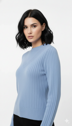 Blusa Detalhe V em Furinhos