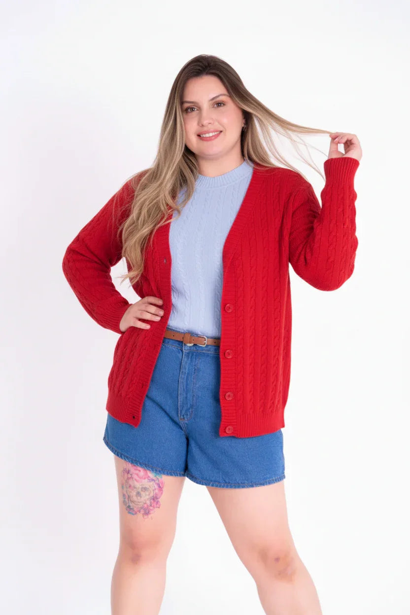 Casaco de Tricot Feminino com Botões Plus Size