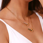 Colar Luxuoso com Pingente de Strass em Aço Inoxidável