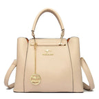 Bolsa de Couro Luxuosa com Grande Capacidade e Design Elegante