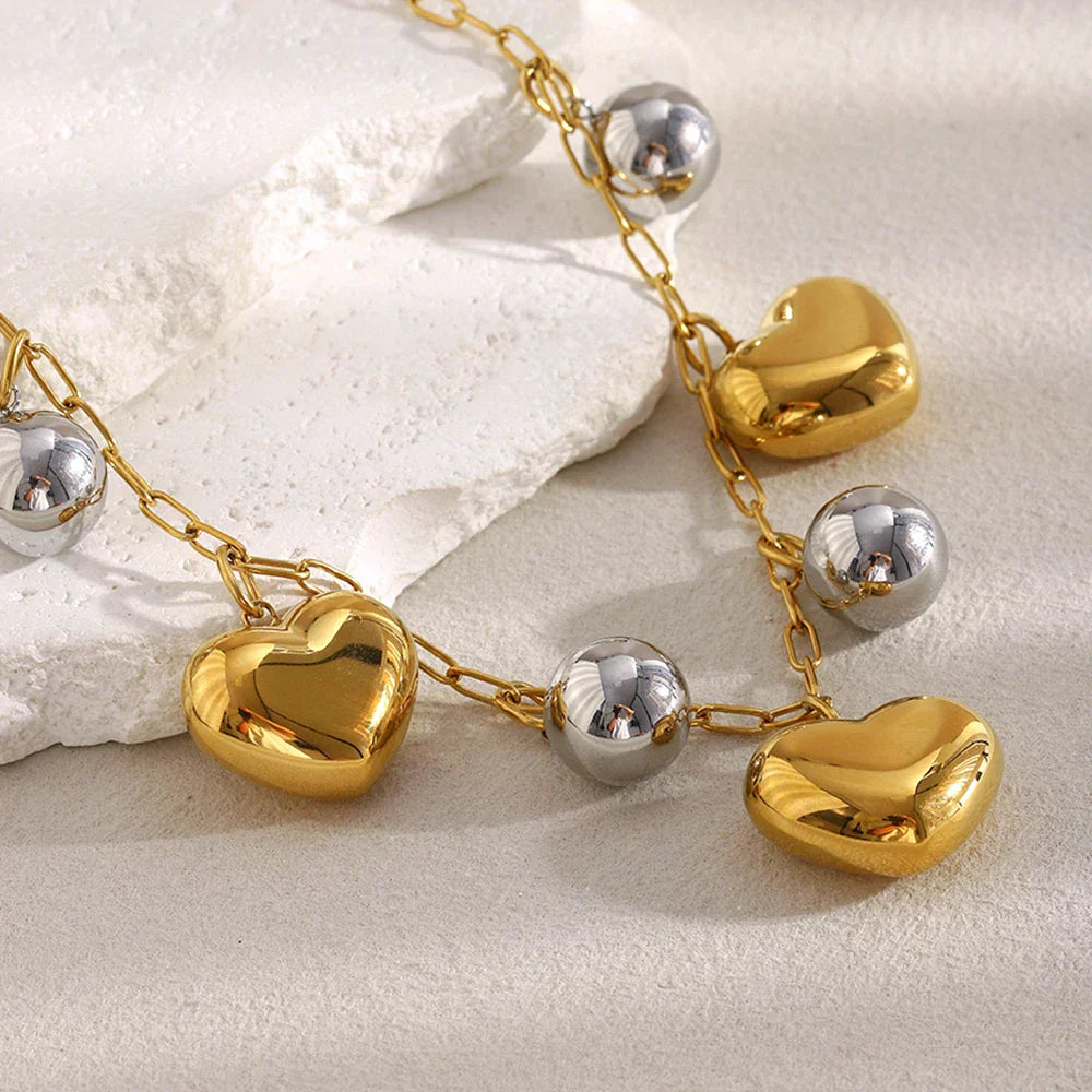 Colar Charme Coração Duplo Banhado a Ouro 18K