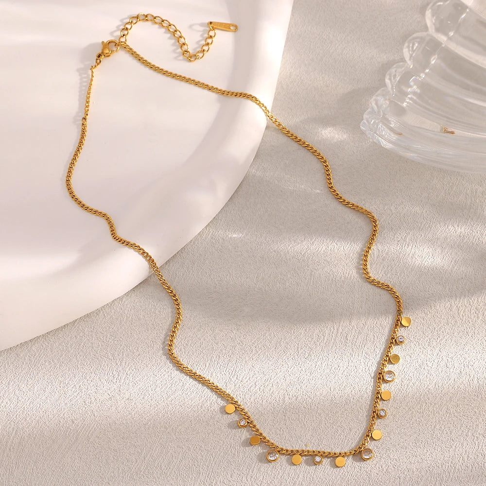 Colar Clássico com Pingente de Zircão em Aço Inoxidável E.B.belle