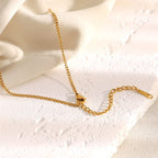 Colar Clássico com Pingente de Zircão em Aço Inoxidável E.B.belle