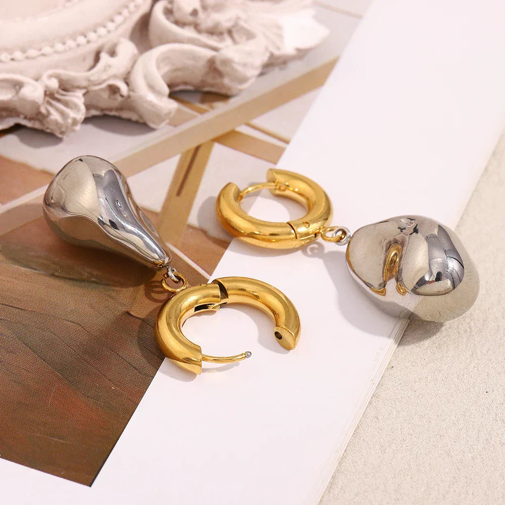 Brinco Argola Luxo com Pingente Duplo Banhado a Ouro 18K