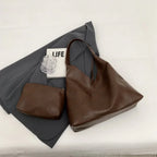 Bolsa Hobo de Couro Feminina Leftside - Elegância Atemporal