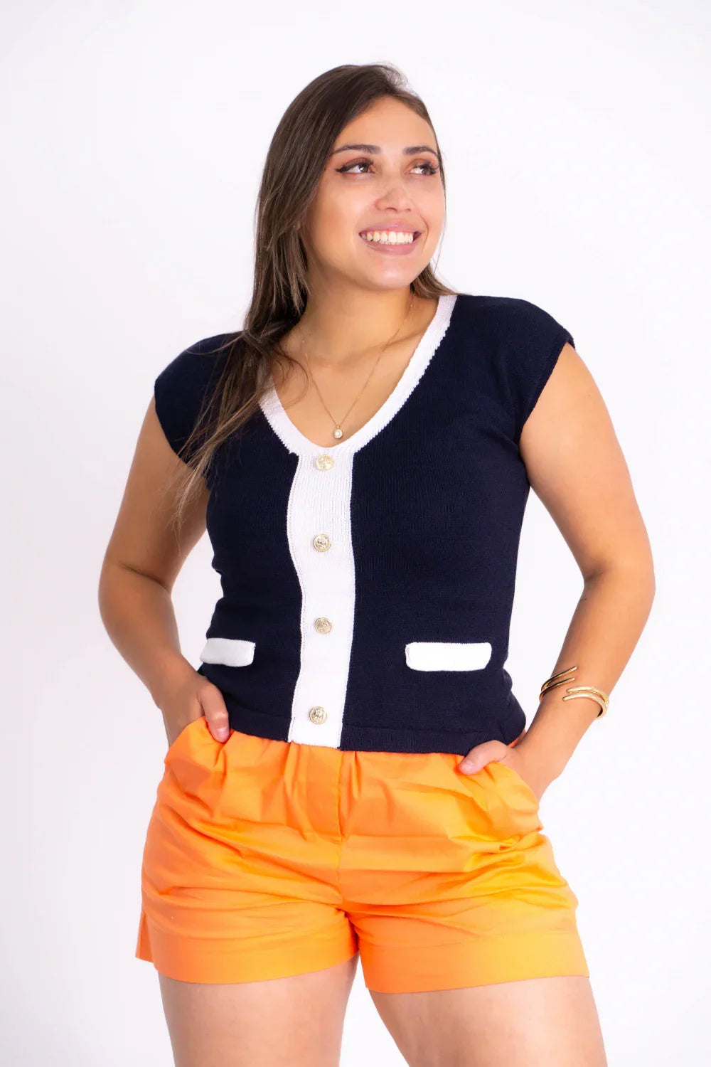 Blusinha Bicolor com Botões